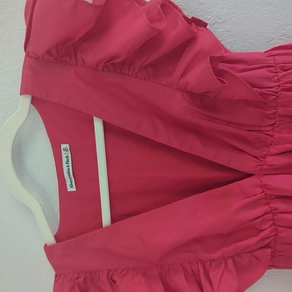 ๐โจ Hot pink frilled shoulder Abercrombie midi dress - Picture 5 of 6